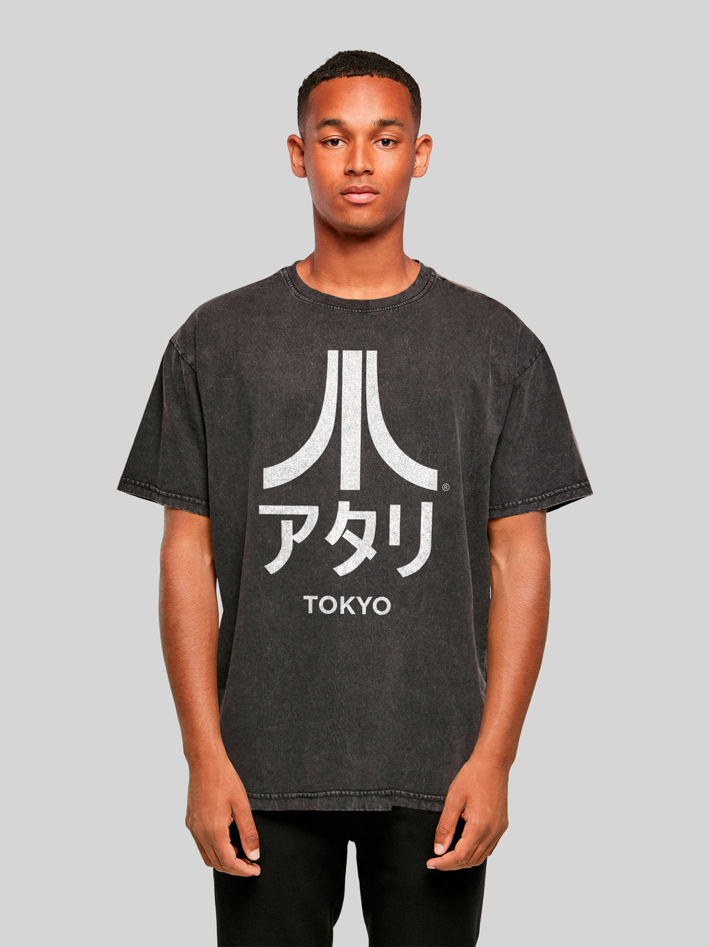 Atari Tokyo White Retro Arcade Games avec un tee surdimensionné lourds lavé acide
