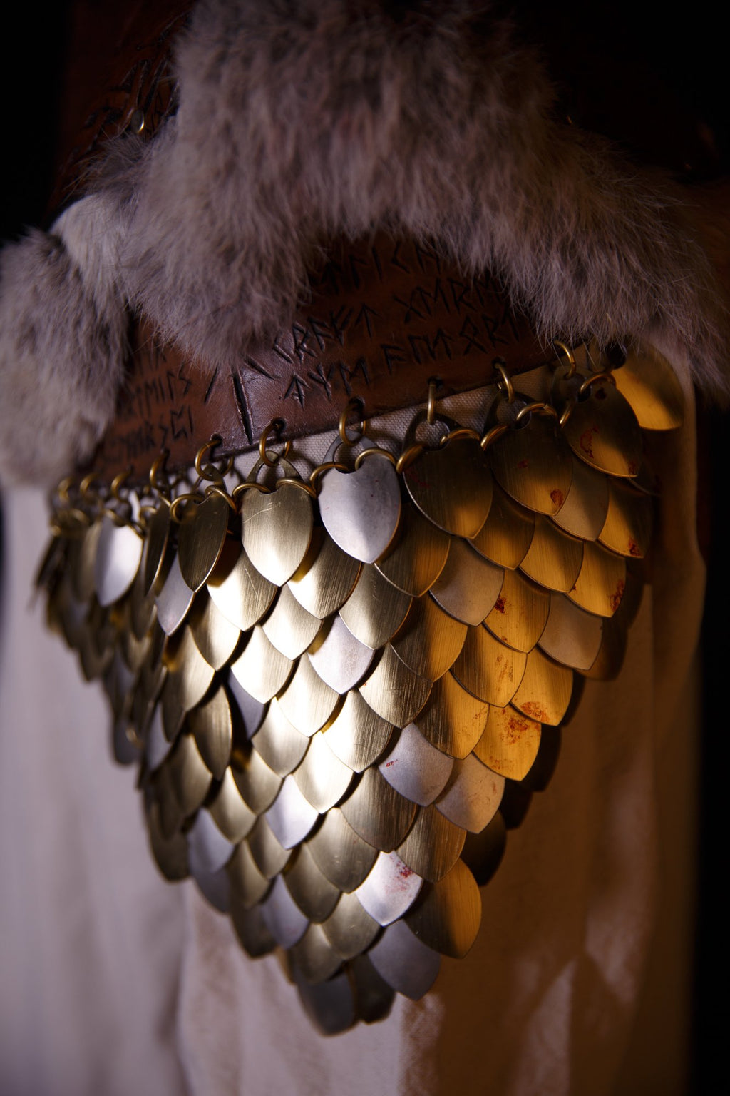 Aluminium Scales Gold