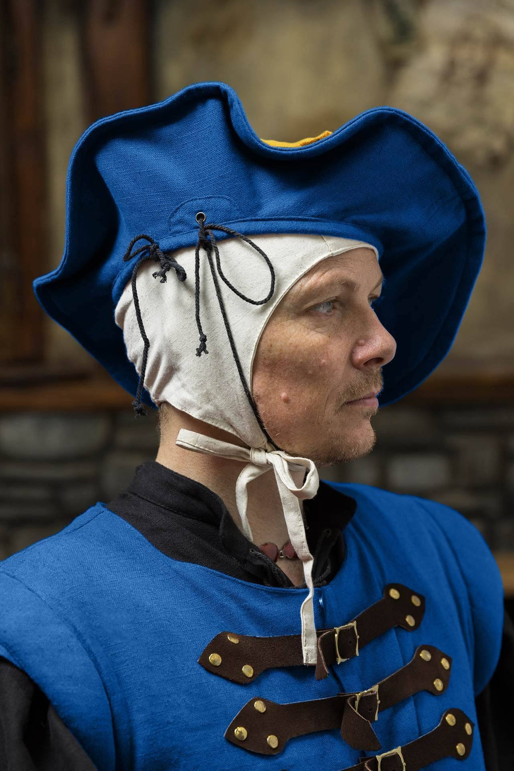 Warhammer Armoury Imperial Hat Type C Blue/Yellow