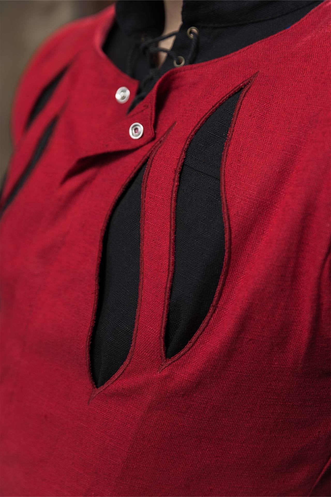 Warhammer Armoury Imperial Jerkin Type B Dark Red