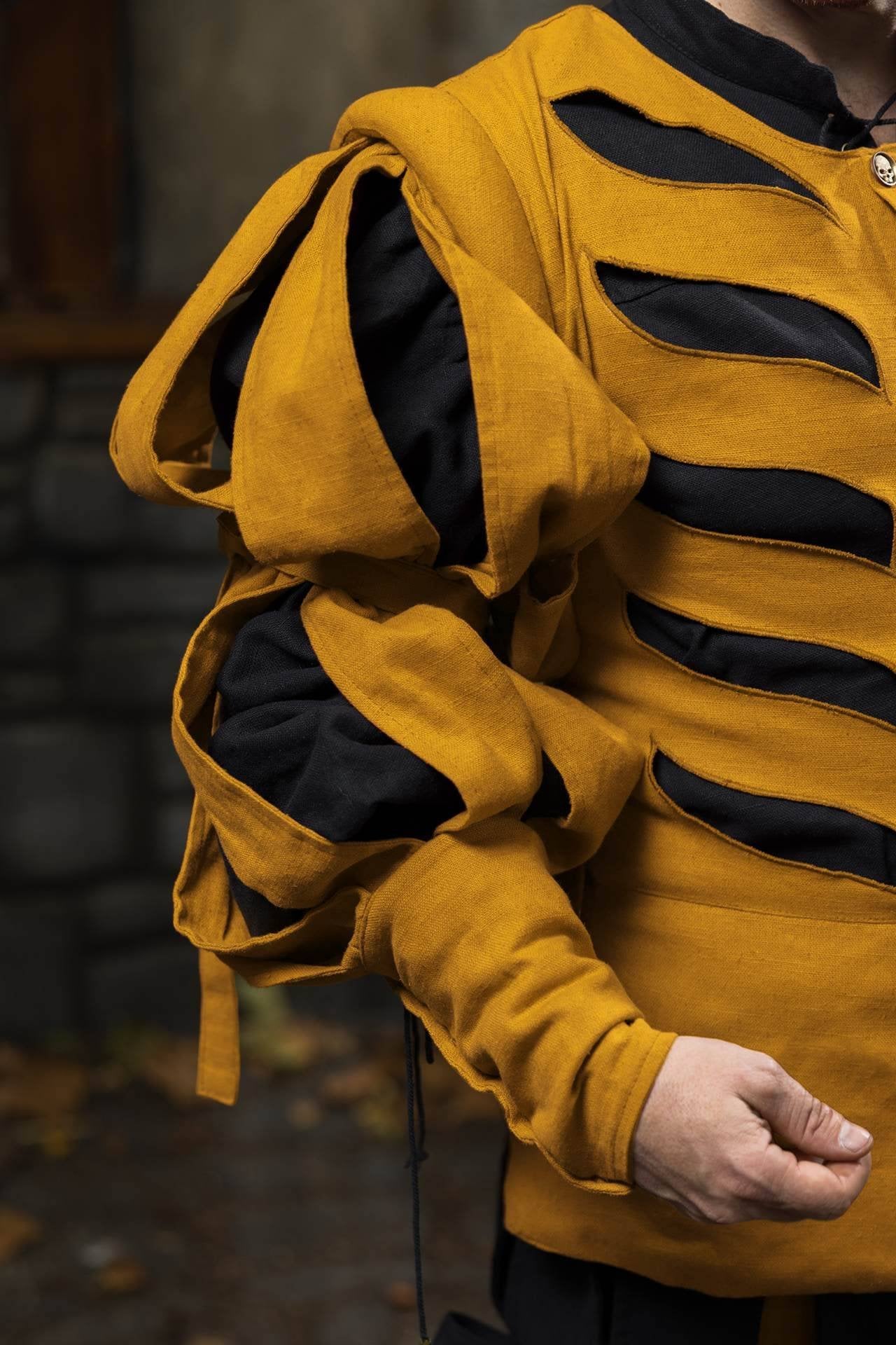 Amourry Warhammer Armoury Imperial Sleeve Type B Yellow