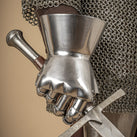 Plate gauntlets ready for battle from Zeughaus