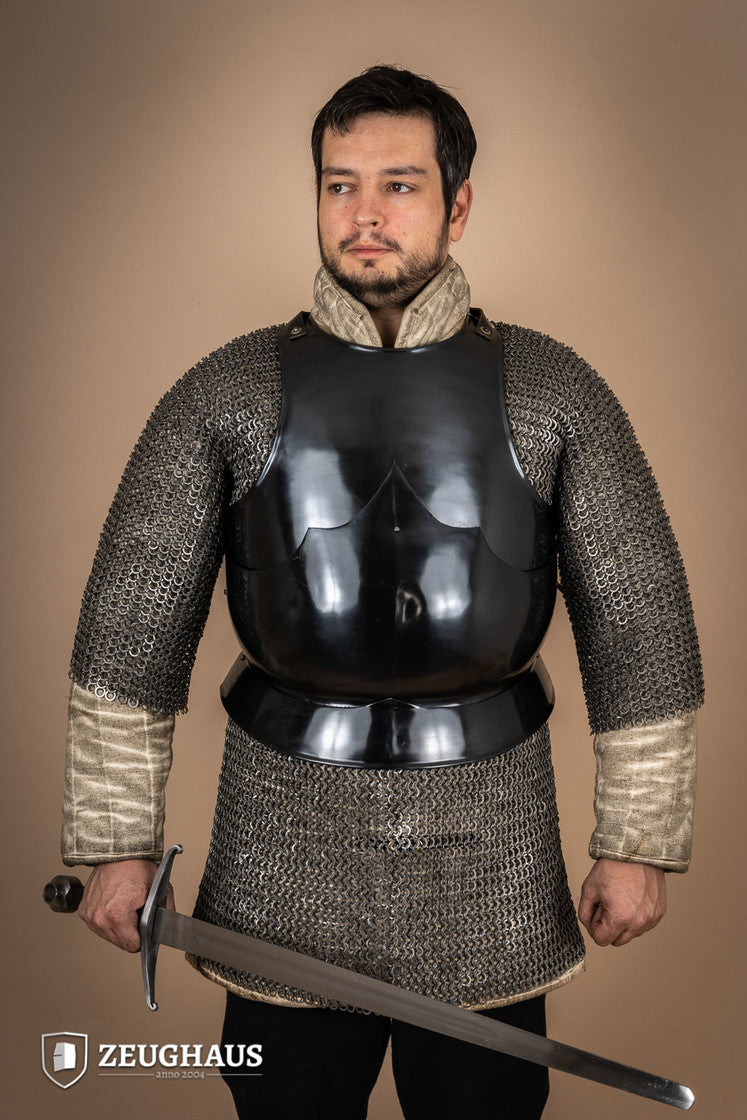 Brustplatte 15. Jh. 1,6mm poliert