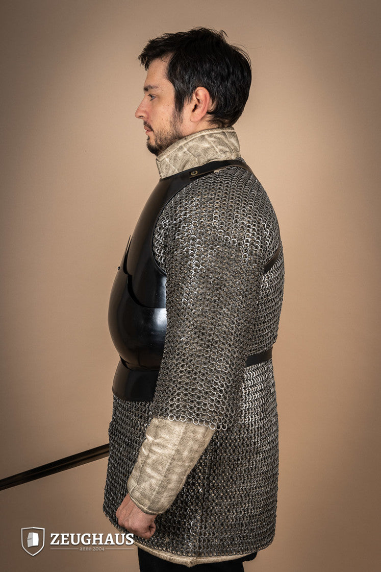 Brustplatte 15. Jh. 1,6mm poliert