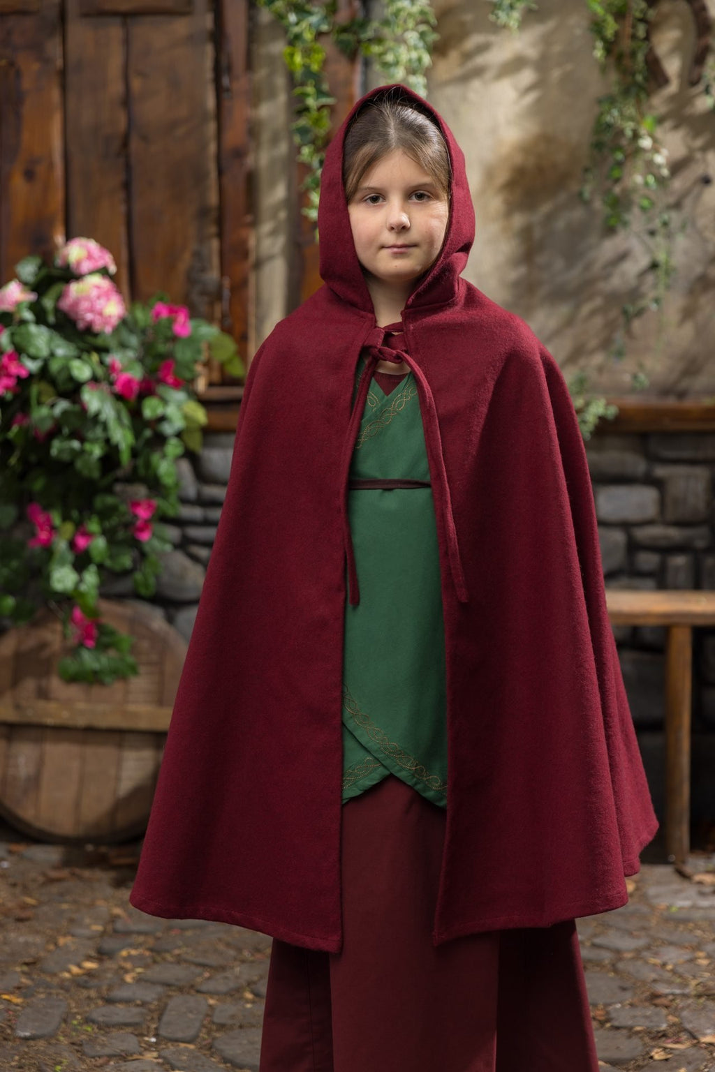 Children's Cape Leanaa Red