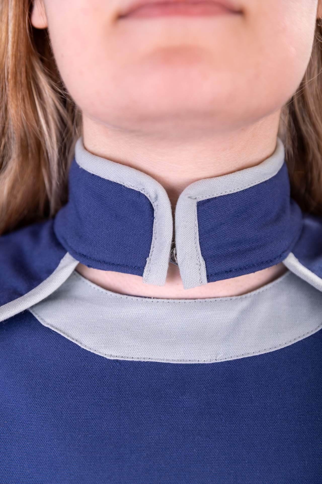 Dungeons & Dragons Female Cleric Set