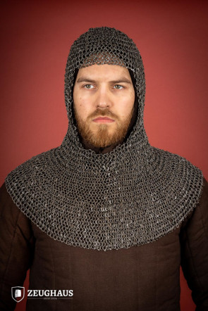 Roundring Riveted Chainmail Hood 8 mm steel oiled